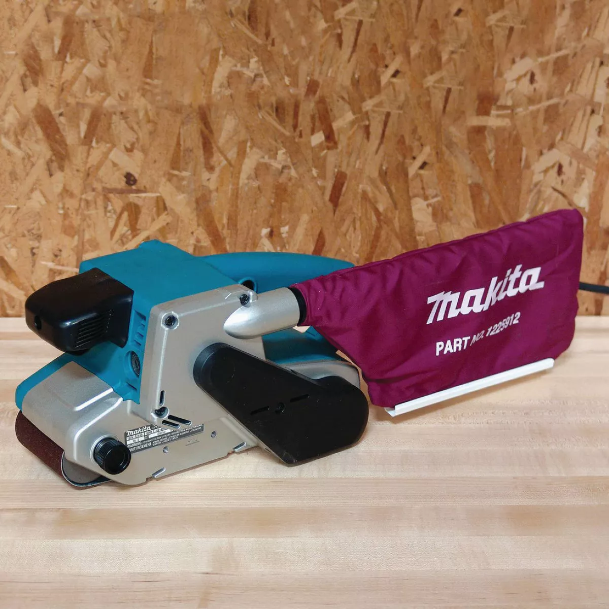 Makita 3 In. x 21 In. 8.8-Amp Belt Sander - photo 11