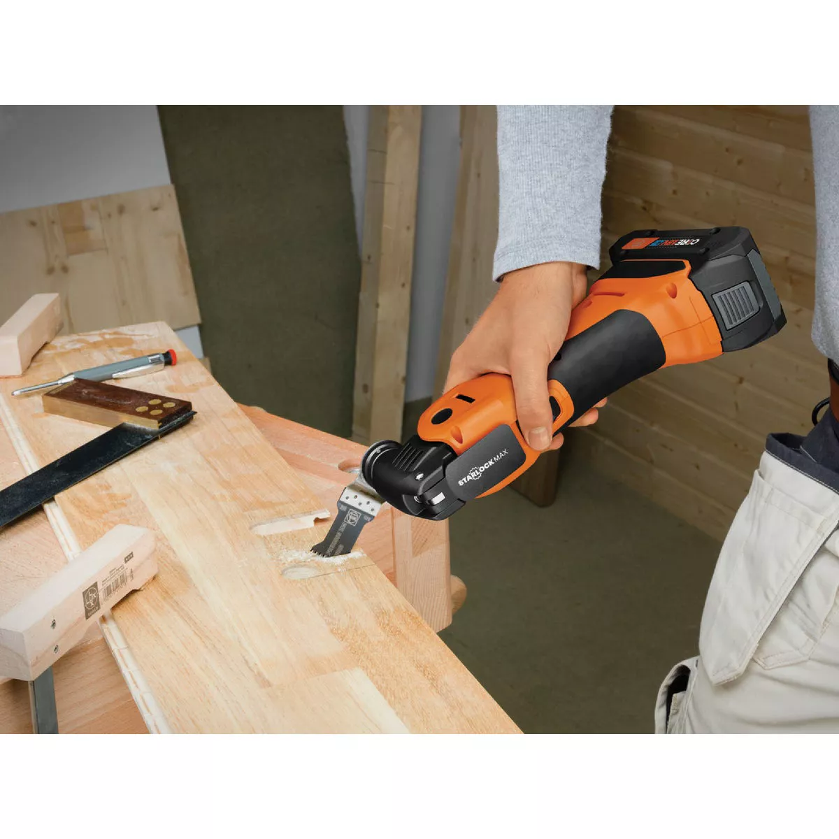 Fein MultiMaster AMM 700 Max 18V Brushless Cordless Oscillating Multi-Tool Kit with (2) 4.0 Ah Batteries & Rapid Charger - photo 2