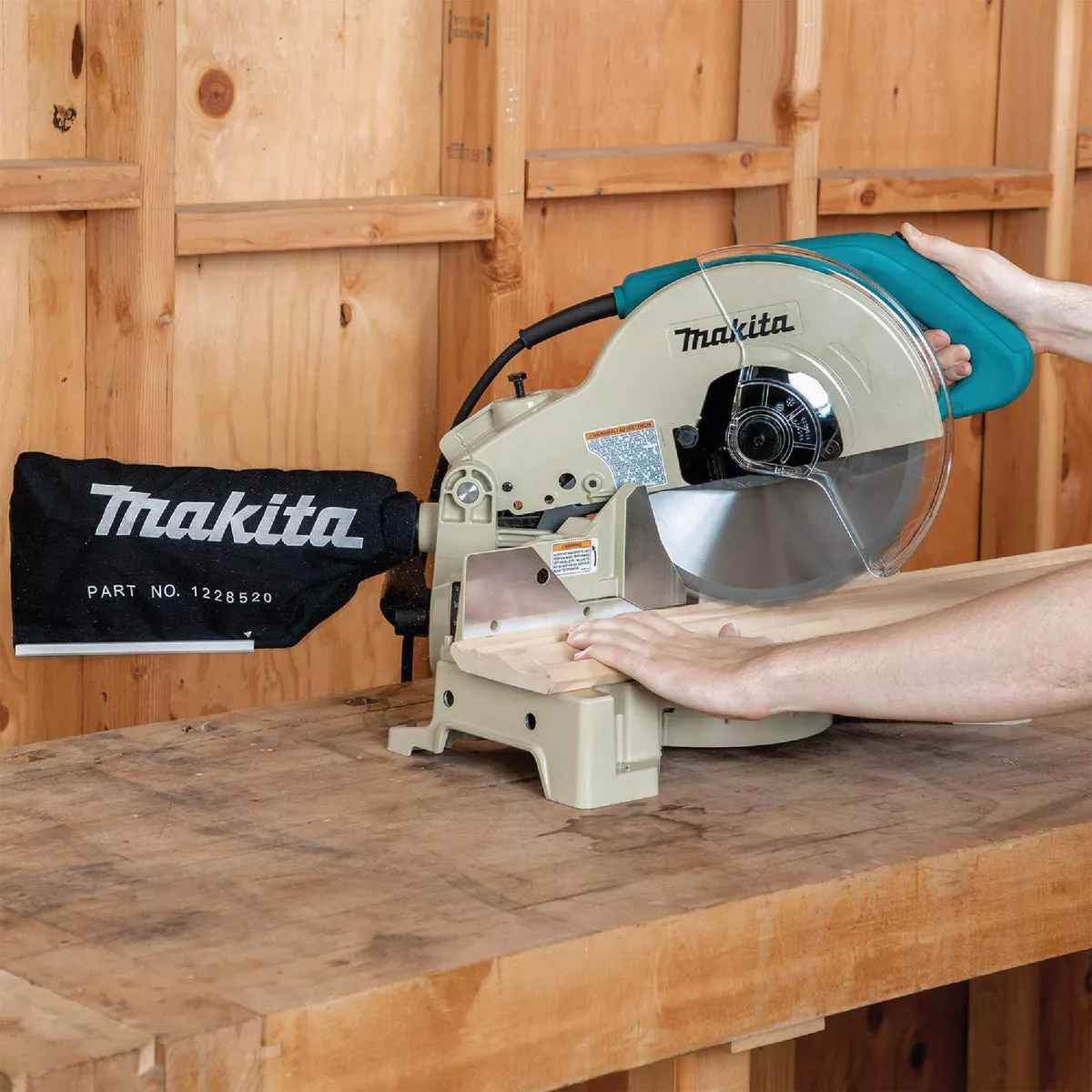 Makita 10 In. 15-Amp Compound Miter Saw - photo 5