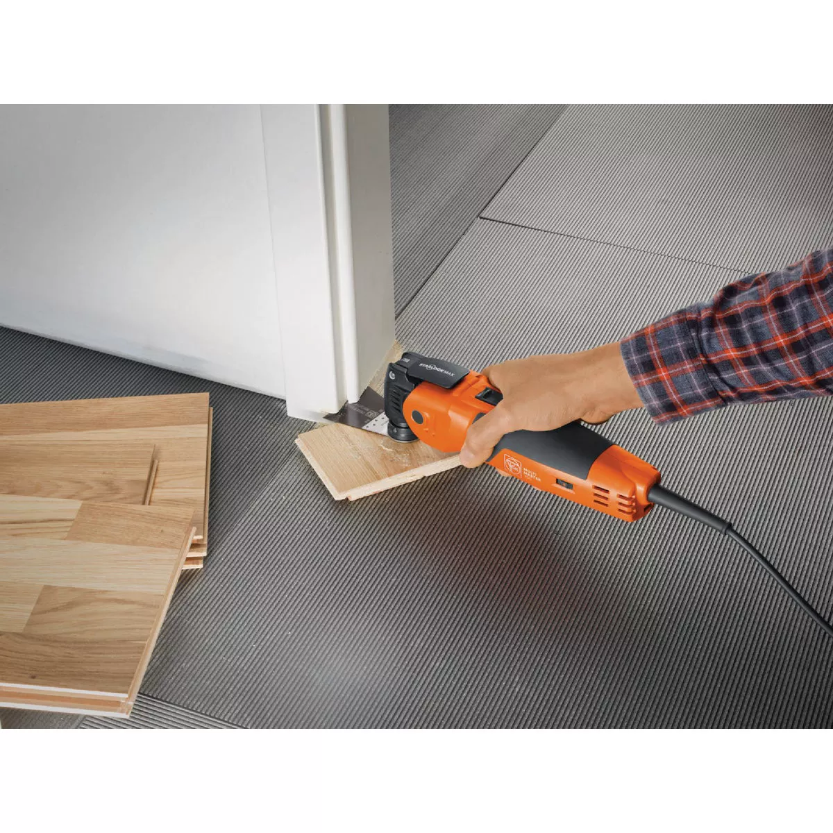 Fein MultiMaster MM 700 Max 3.75-Amp Oscillating Tool Kit - photo 2