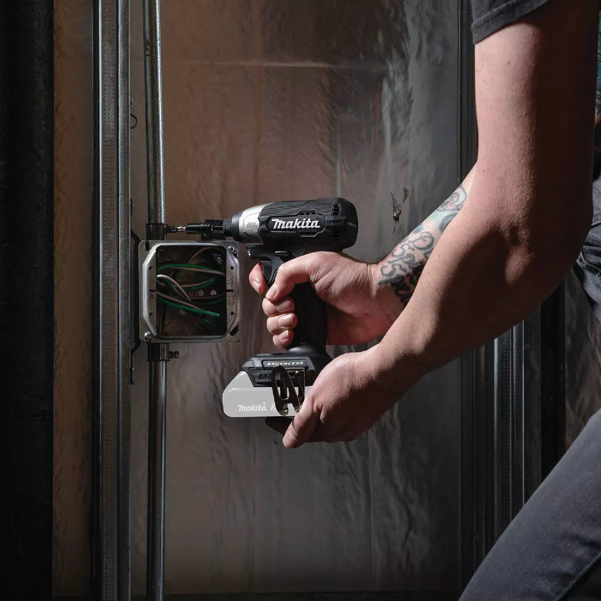Makita 18V LXT Lithium-Ion Brushless 1/4 In. Hex Sub-Compact Cordless Impact Driver (Tool Only) - photo 3