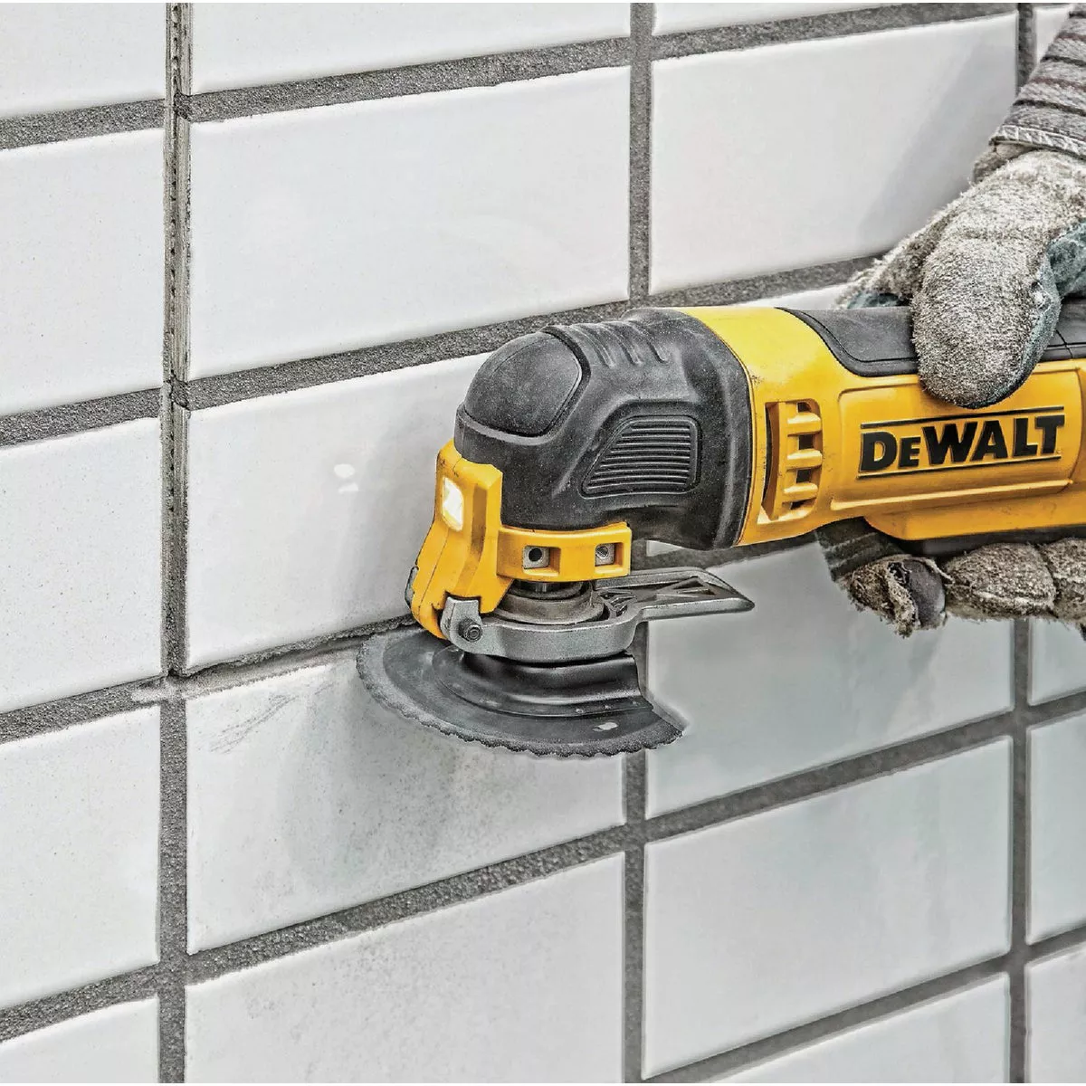 DEWALT Universal Fitment Carbide Grit Fast Cut Semi-Circle Oscillating Grout Removal Blade - photo 3