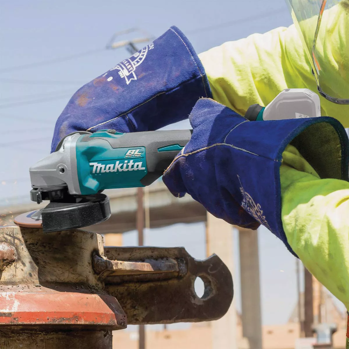 Makita 18 Volt LXT Lithium-Ion 4-1/2 In. - 5 In. Brushless Cordless Angle Grinder/Cut-Off Tool (Tool Only) - photo 4