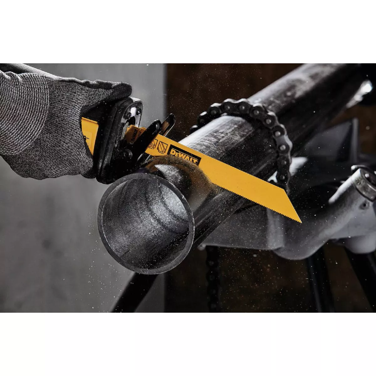 DEWALT 6 In. 14 TPI Bi-Metal Heavy Metal Reciprocating Saw Blade (5-Pack) - photo 3