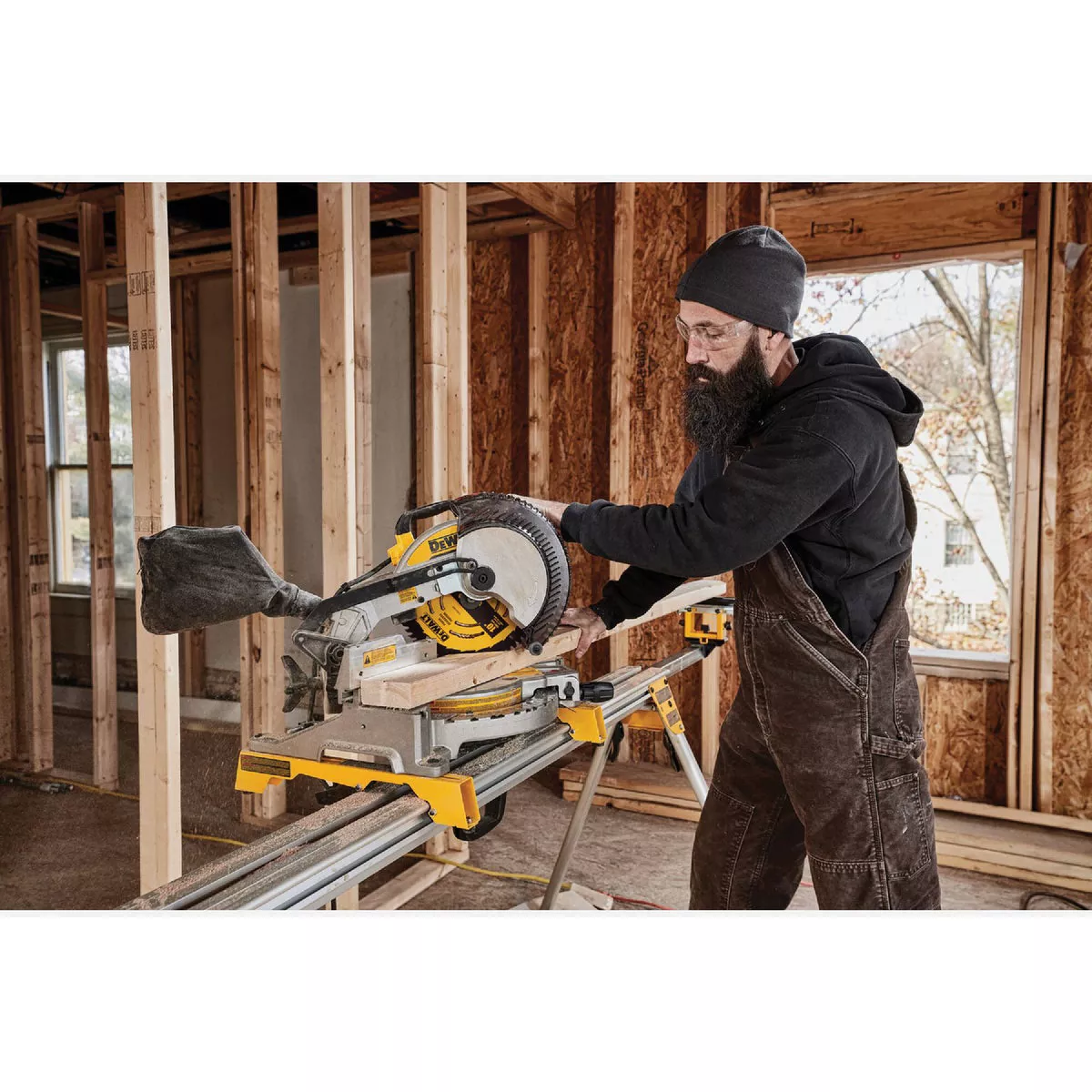 DEWALT 10 In. 60-Tooth Finish Circular Saw Blade - photo 6