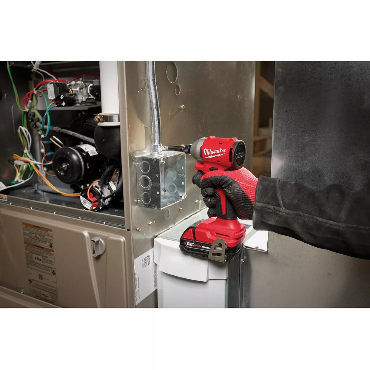 Milwaukee M18 2-Tool Brushless Cordless Compact Drill/Driver & Compact Impact Driver Combo Kit with (2) 2.0 Ah Batteries & Charger - photo 10
