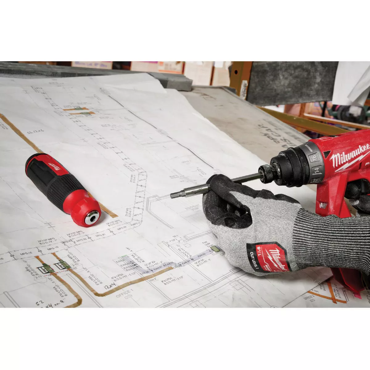 Milwaukee 14-in-1 Hex Multi-Bit Screwdriver - photo 5