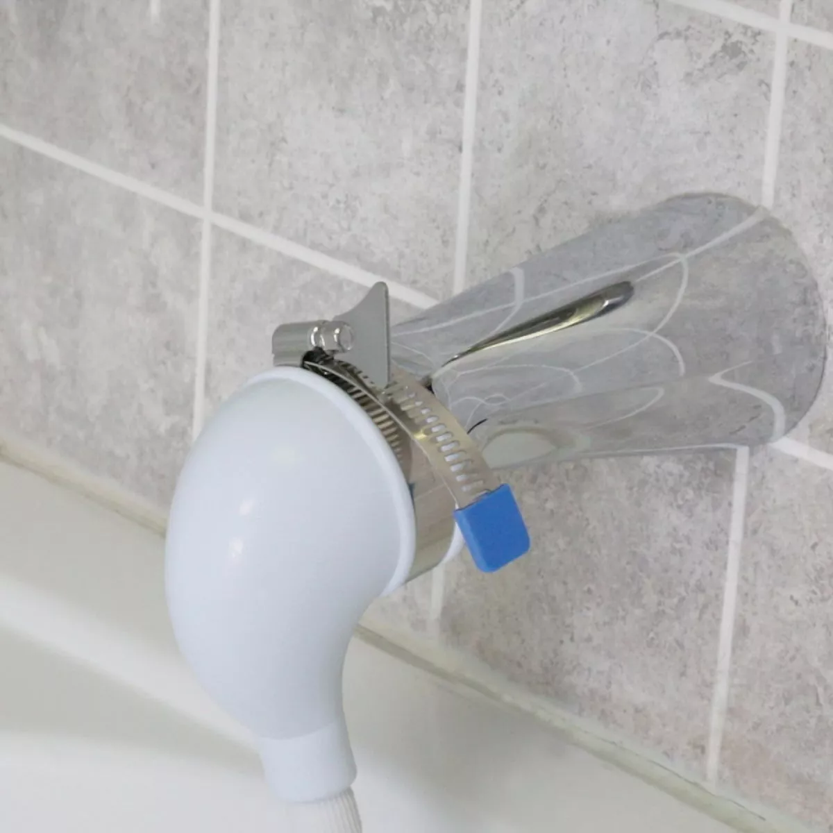 Danco VersaSpray Single Spray 2.2 GPM Handheld Shower Head - photo 5
