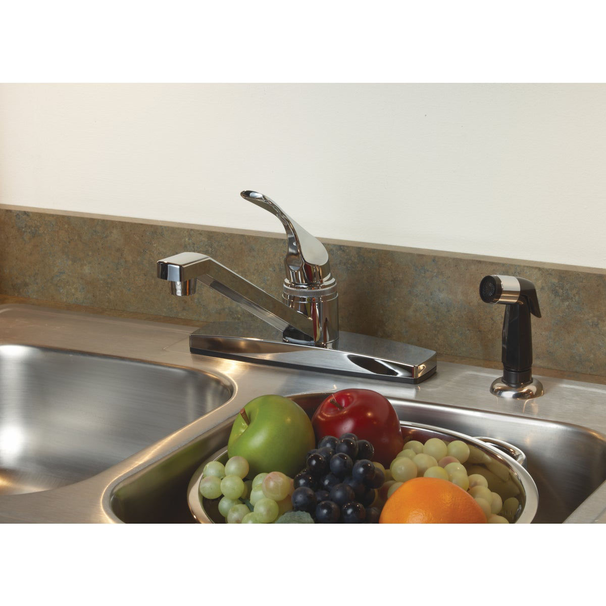 Home Impressions 1-Handle Lever Non-Metallic Kitchen Faucet with Chrome ...