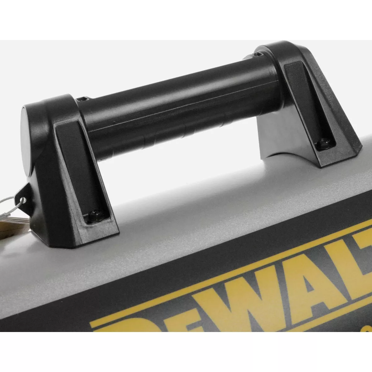 DEWALT 150,000 BTU Propane Forced Air Heater - photo 4