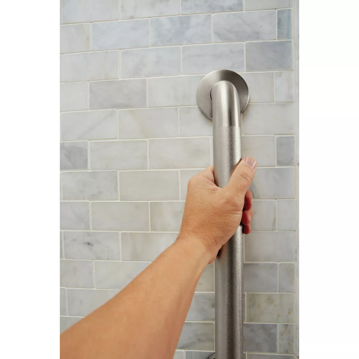 Moen Home Care 18 In. Concealed Screw Grab Bar, Peened - photo 2