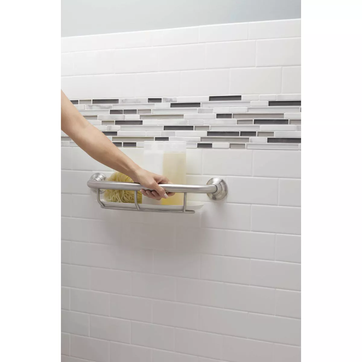 Moen Home Care 18.6 In. Concealed Screw Grab Bar with Integrated Shelf - photo 4