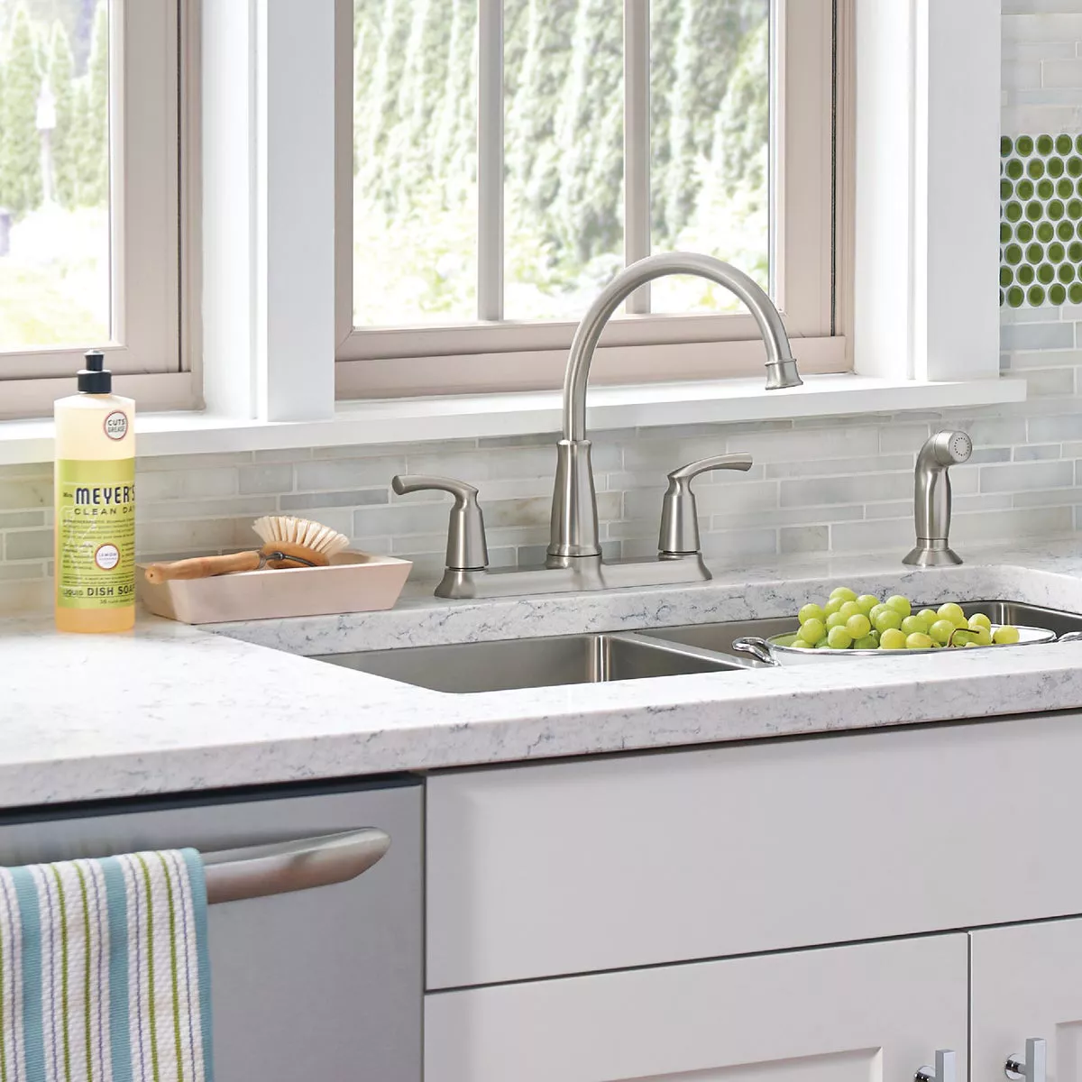 Moen Bexley 2-Handle Lever Kitchen Faucet with Side Spray, Spot Resist Stainless Steel - photo 5