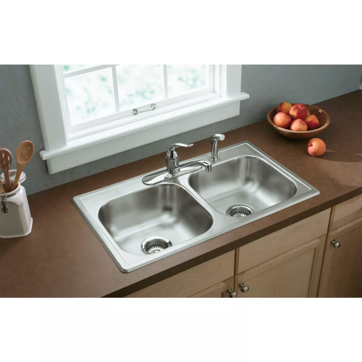 Elkay Double Bowl 33 In. x 19 In. x 6 In. Deep Satin Stainless Steel Kitchen Sink - photo 2