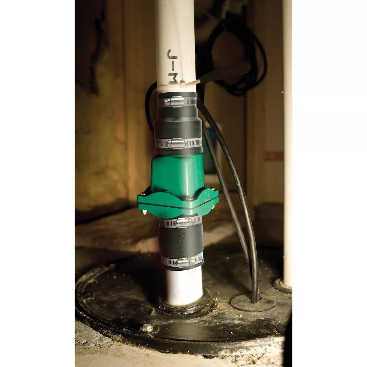 Fernco 2 In. x 1-1/2 In. Flexible PVC Coupling - photo 2