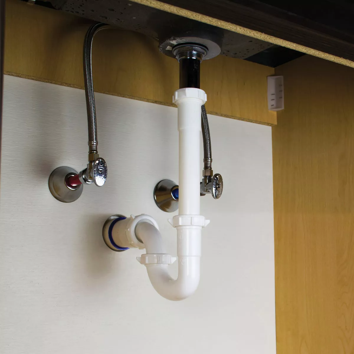 Keeney 1-1/4 In. White Plastic P-Trap - photo 4