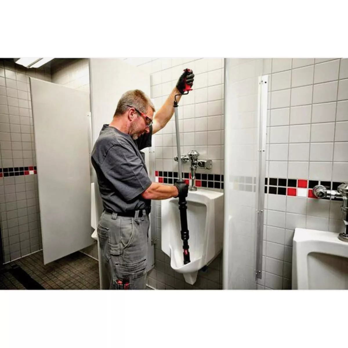 Milwaukee M12 TRAPSNAKE 6 Ft. Cable Driver Kit with Battery & Charger - photo 4