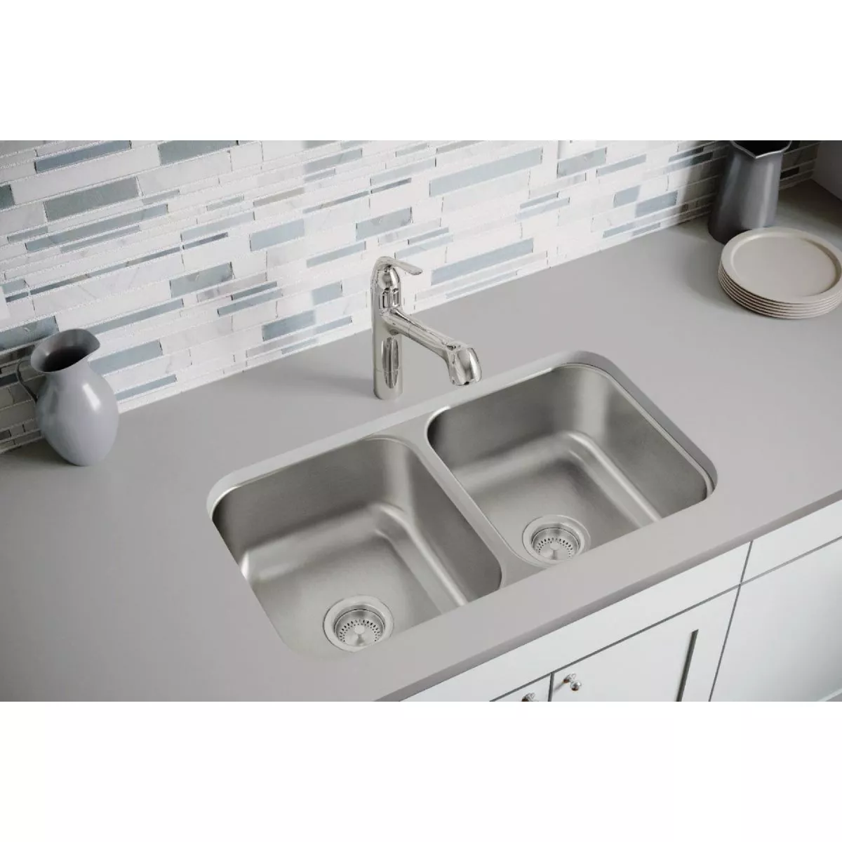 Elkay Dayton 31-3/4 In. x 18-1/4 In. x 8 In. Equal Double Bowl Undermount Kitchen Sink, Stainless Steel - photo 2