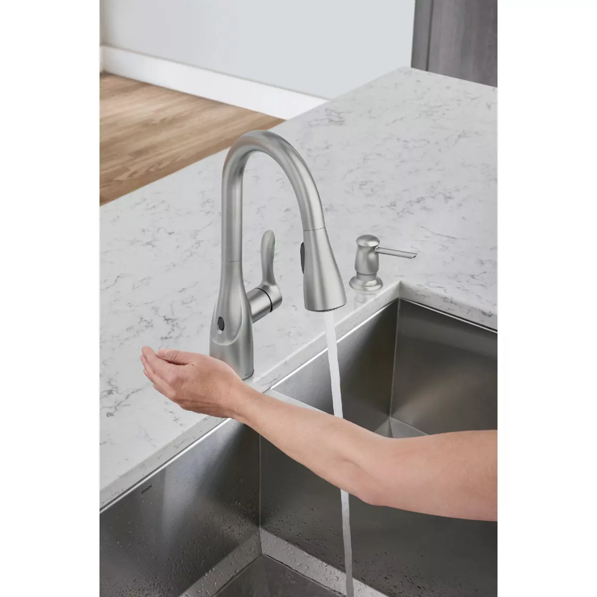 Moen Arlo 1-Handle Lever Pulldown Kitchen Faucet with Touchless Activation Sensor, Spot Resist Stainless Steel - photo 2