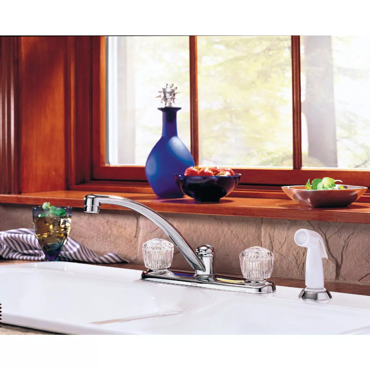 Delta Classic Series 2-Handle Knob Kitchen Faucet with Side Spray, Chrome - photo 3
