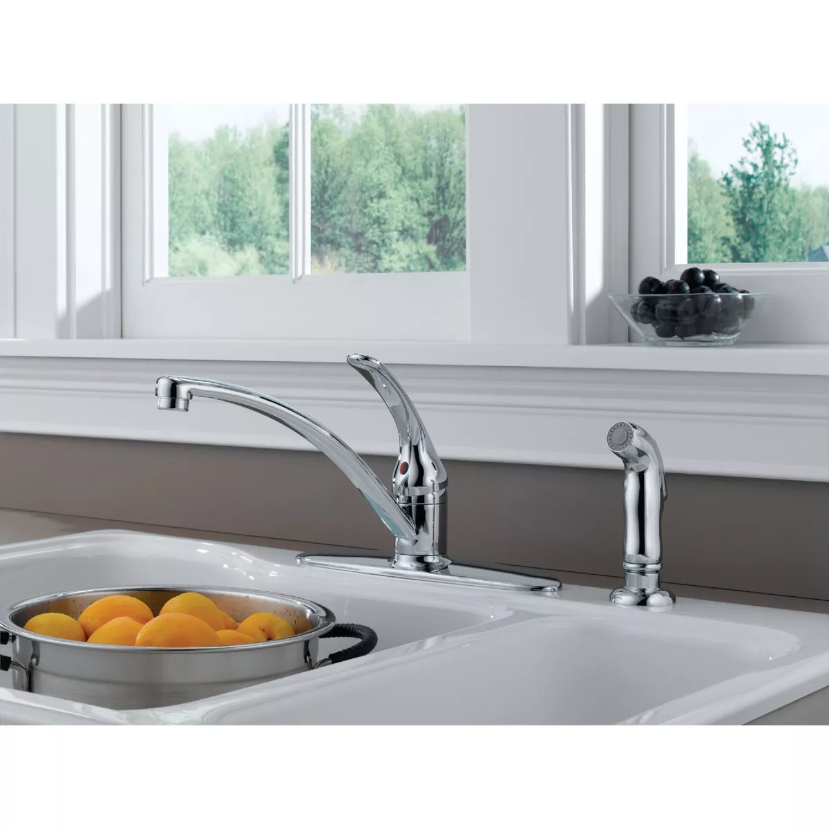 Delta Foundations 1-Handle Lever Kitchen Faucet with Side Spray, Chrome - photo 6
