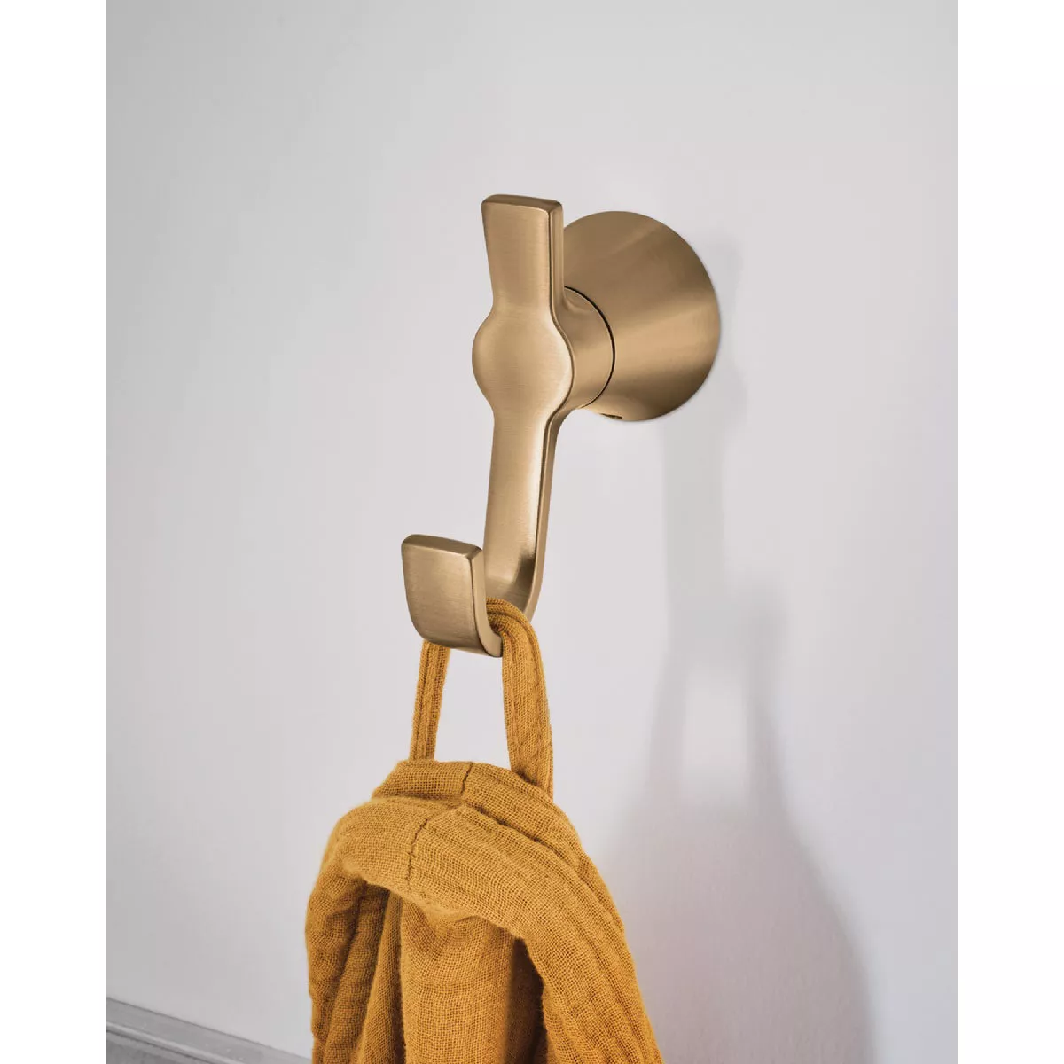 Moen Mikah Bronzed Gold Single Robe Hook - photo 3