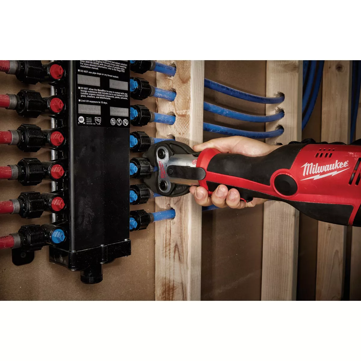 Milwaukee M12 FORCE LOGIC 1 In. PEX Cordless Press Tool Crimp Jaws - photo 2