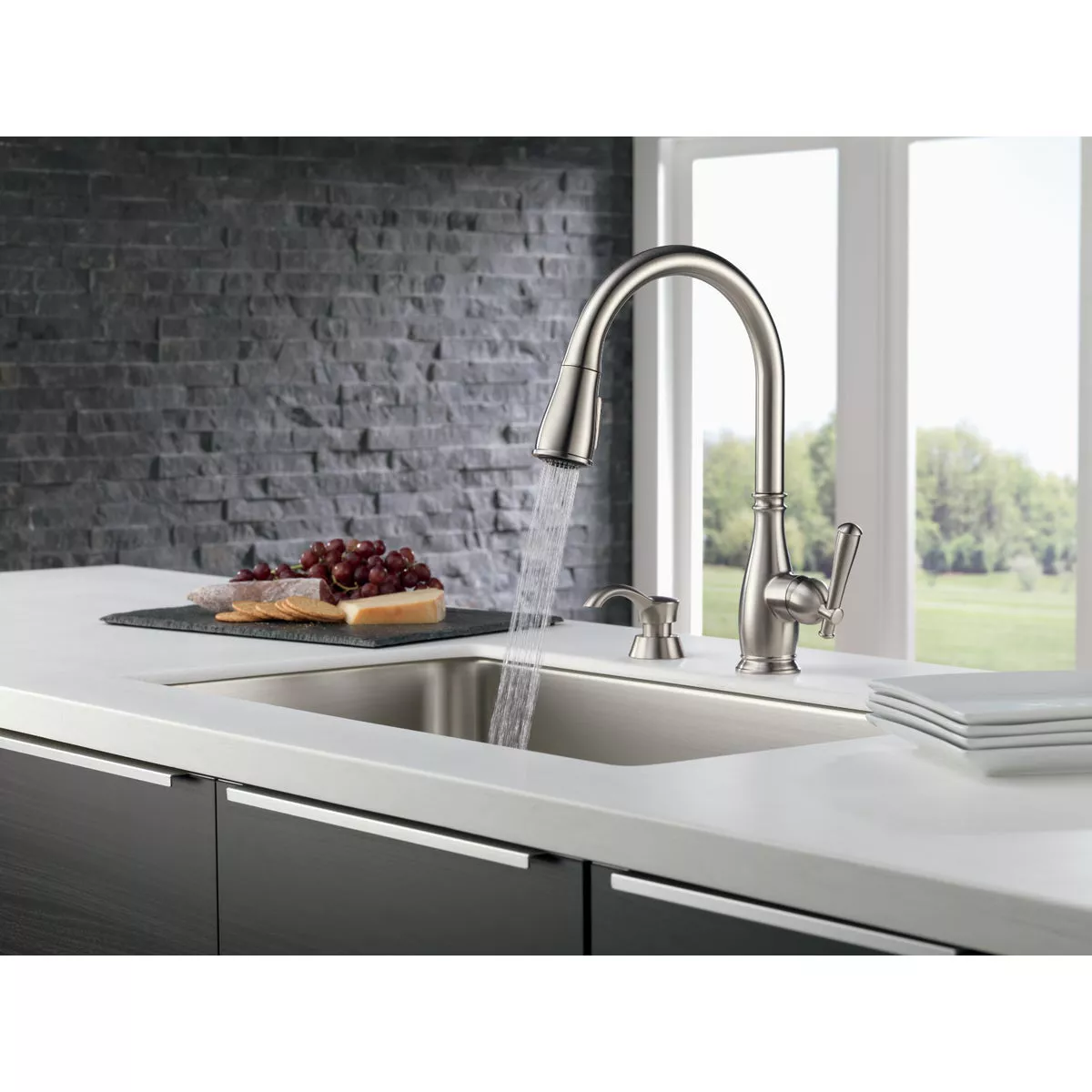 Delta Charmaine Stainless 1-Handle Pull-Down Kitchen Faucet with Soap Dispenser - photo 3