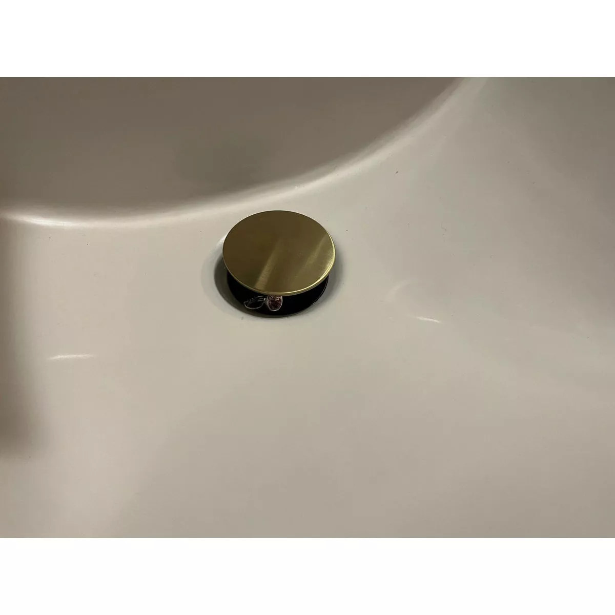Compass Manufacturing 1-1/4 In. Matte Gold Easy Clean Drain Safeguard Push Style Pop-Up Drain - photo 2
