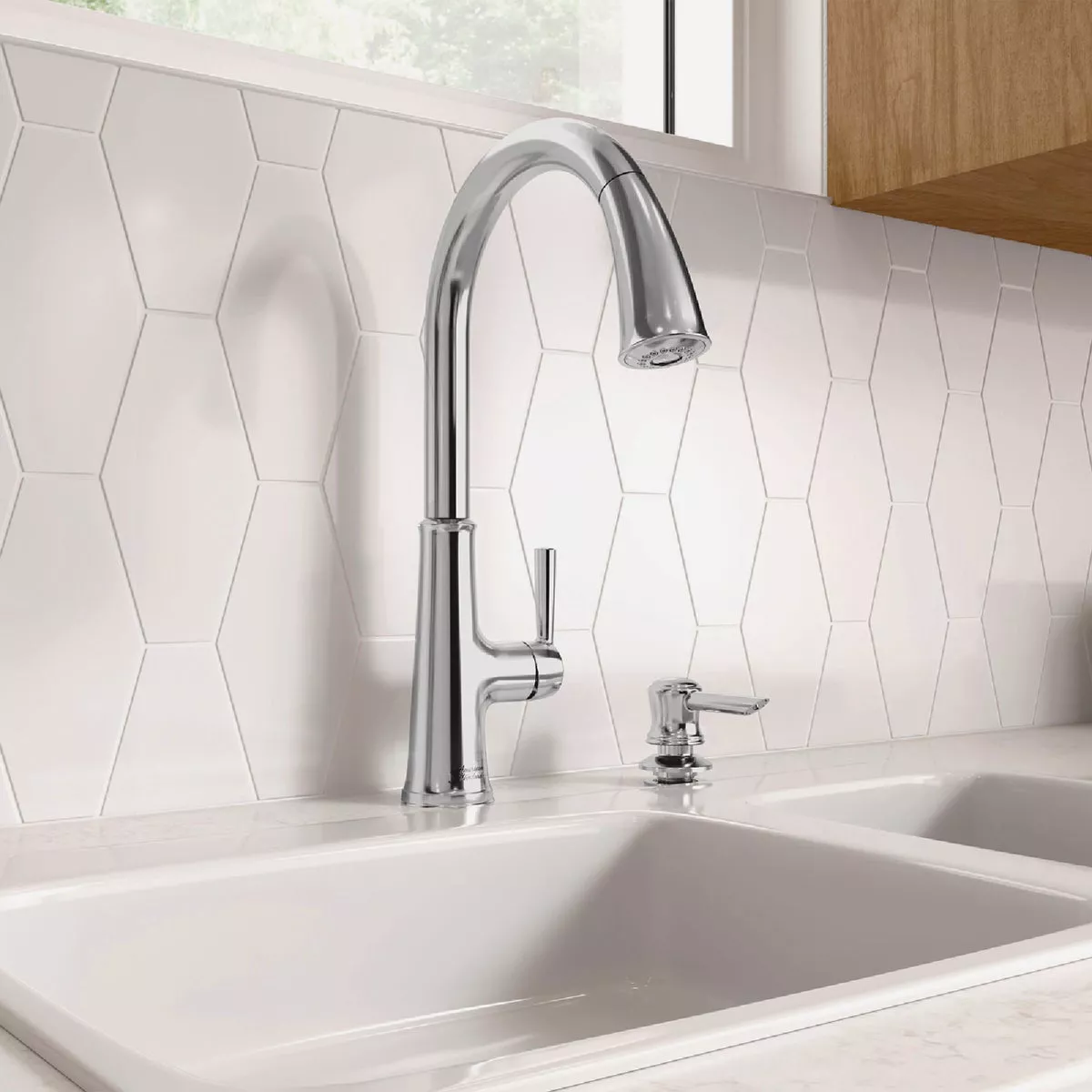 American Standard Maven 1-Handle Lever Pull-Down Kitchen Faucet with Soap Dispenser, Chrome - photo 10