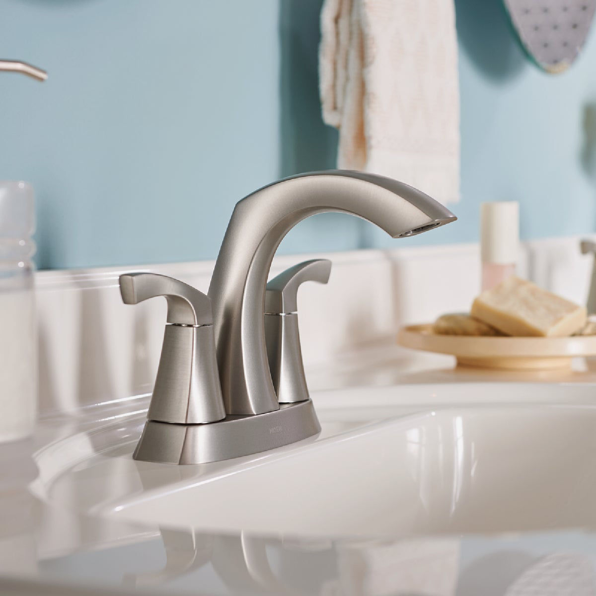 Moen Lindor 2Handle Lever Centerset Bathroom Faucet, Spot Resist