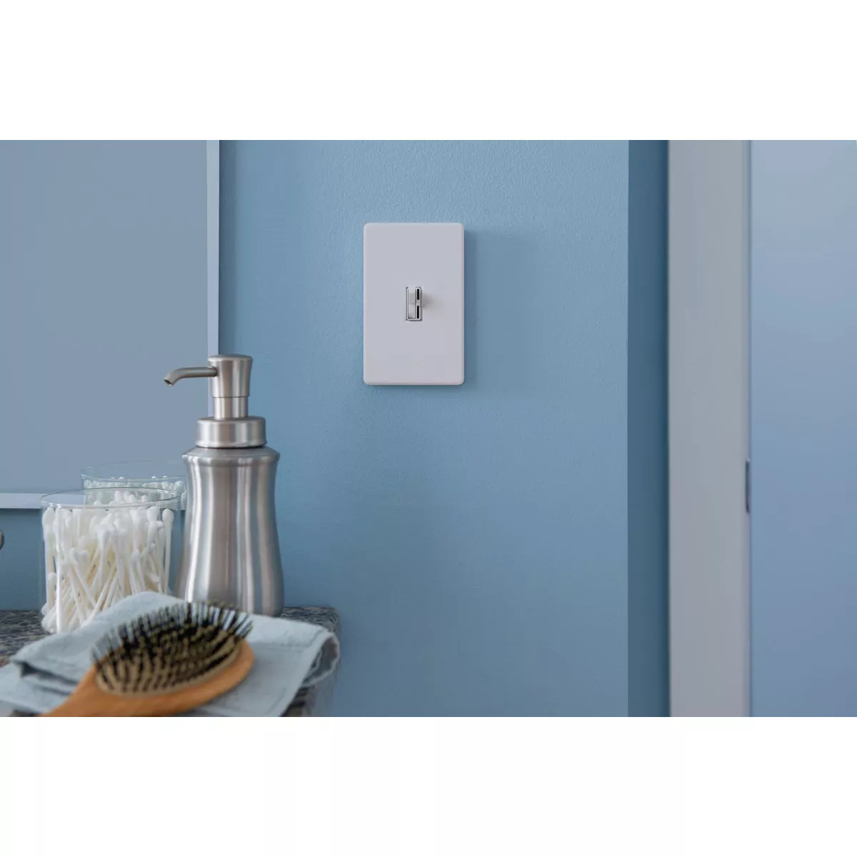 Lutron Toggler Incandescent/Halogen/LED/CFL Ivory Slide Dimmer Switch - photo 8