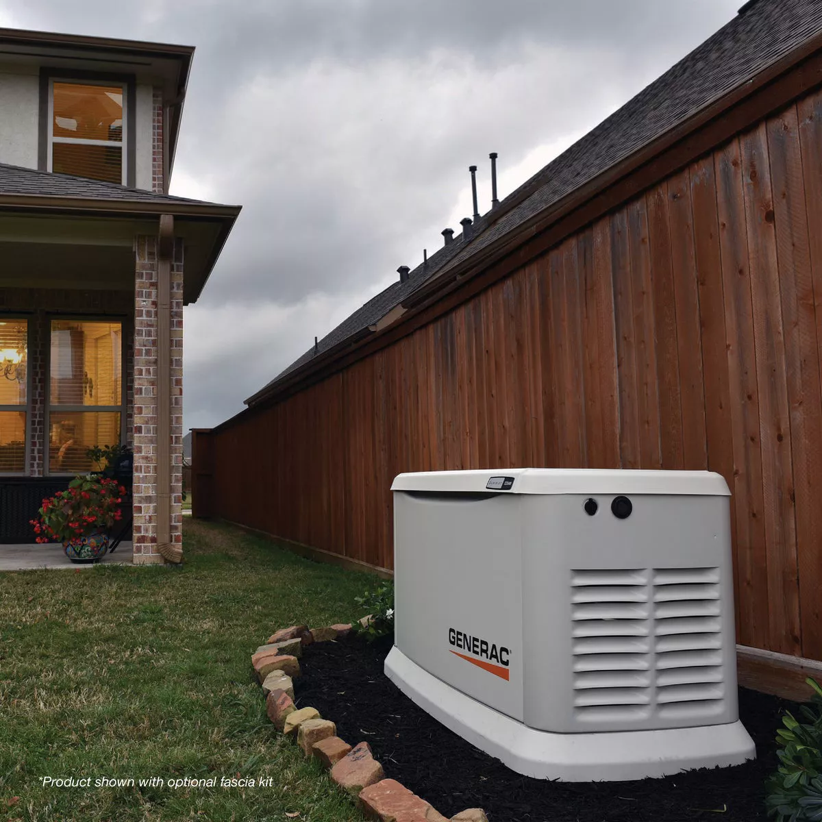 Generac Guardian WiFi 19,500W Natural Gas/22,000W LP Home Standby Generator with 200A Automatic Transfer Switch - photo 3