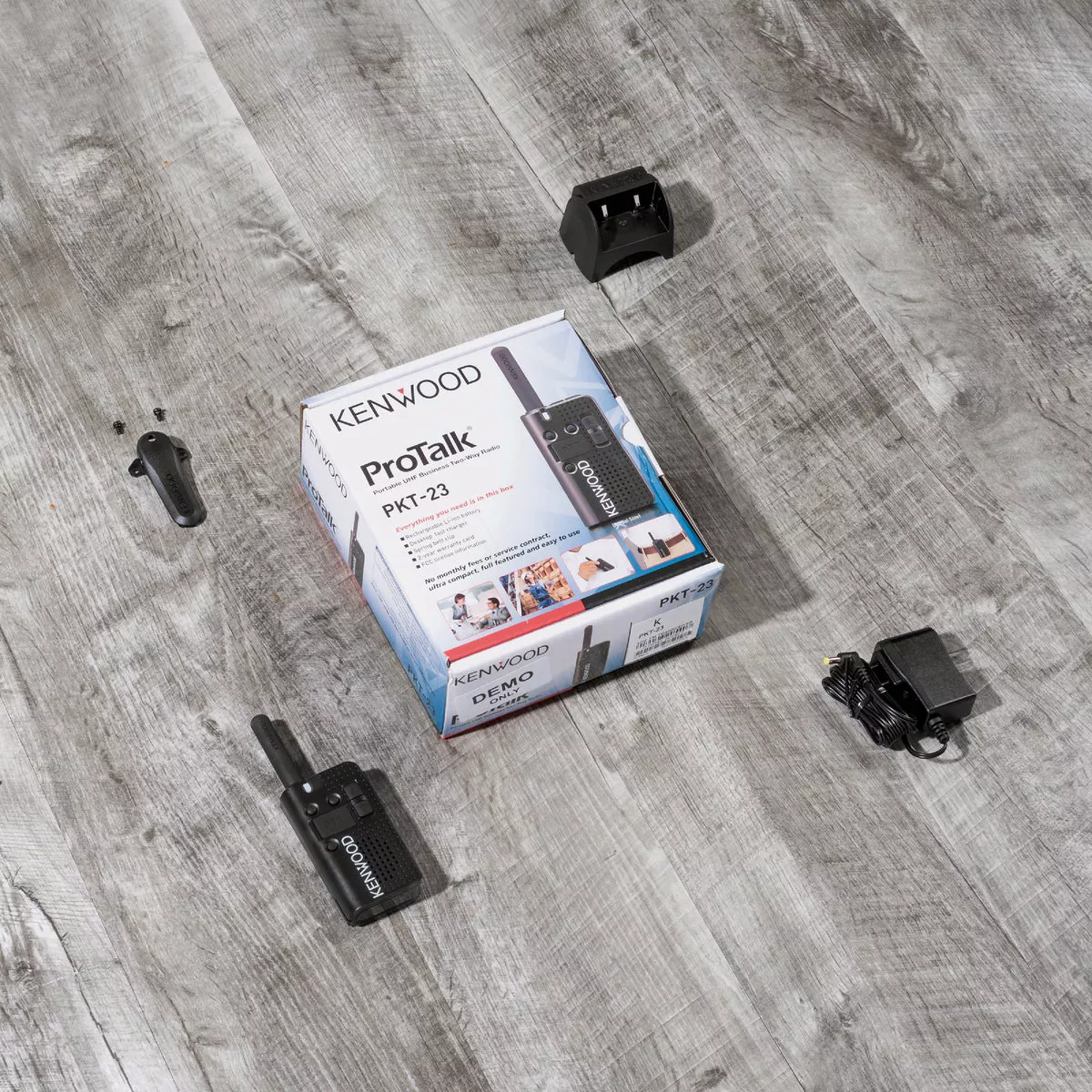 Kenwood Pro-Talk 4-Channel Black 1.5W UHF Analog Compact Business Radio - photo 6