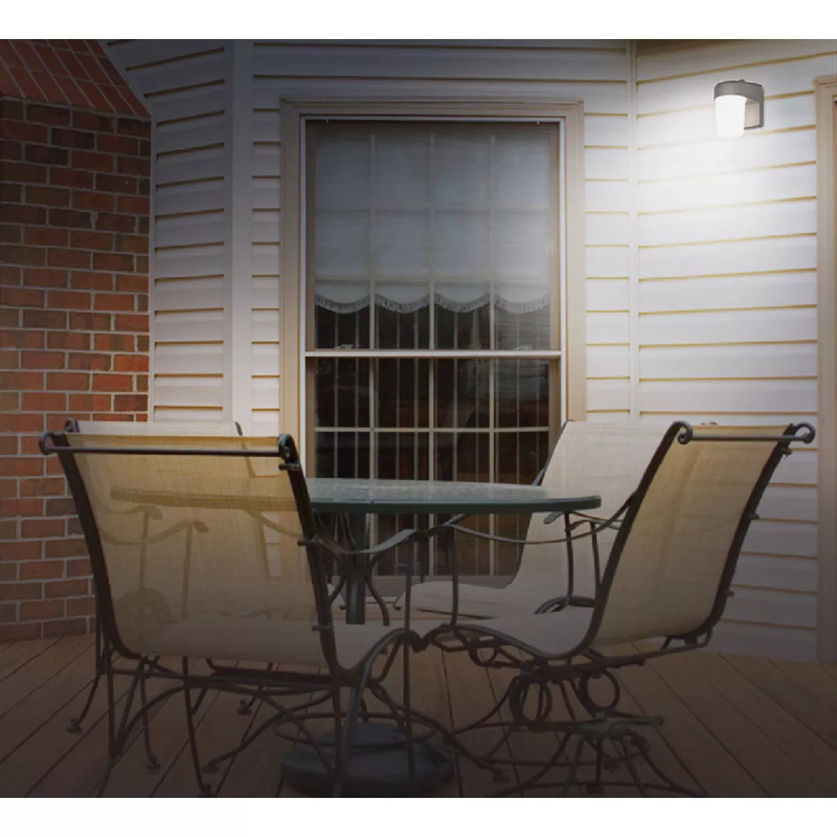 Halo Bronze Dusk To Dawn LED Patio Light Fixture - photo 2