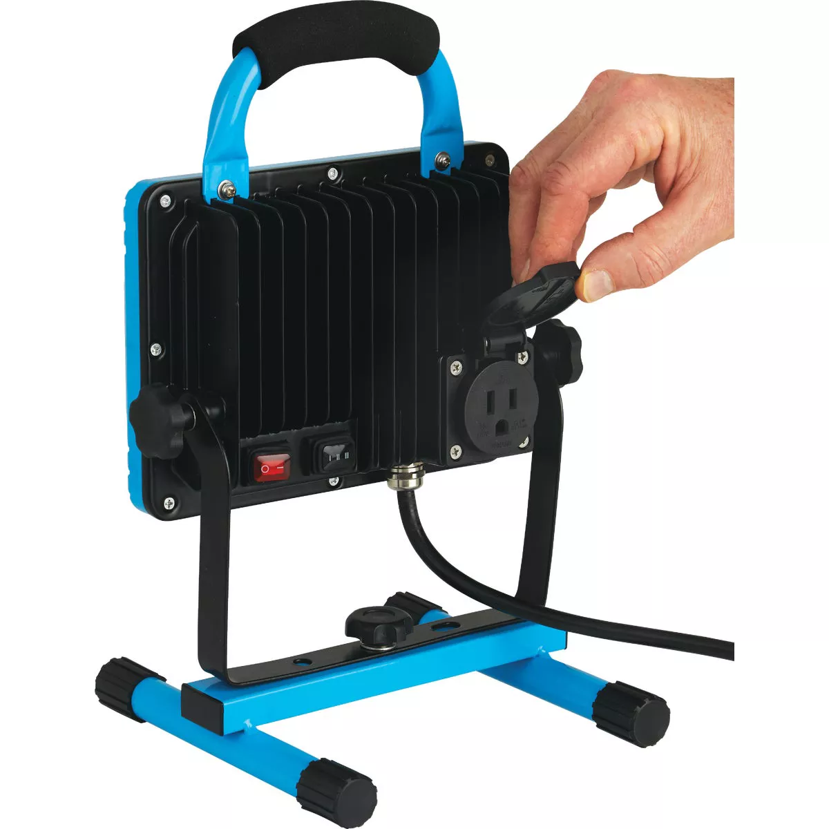 Channellock 12,000 Lm. Work Light With AC Outlet - photo 4