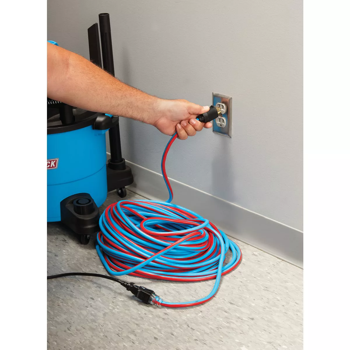 Channellock 100 Ft. 12/3 Extension Cord - photo 5