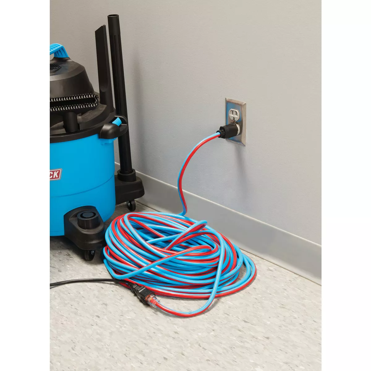 Channellock 100 Ft. 12/3 Extension Cord - photo 6