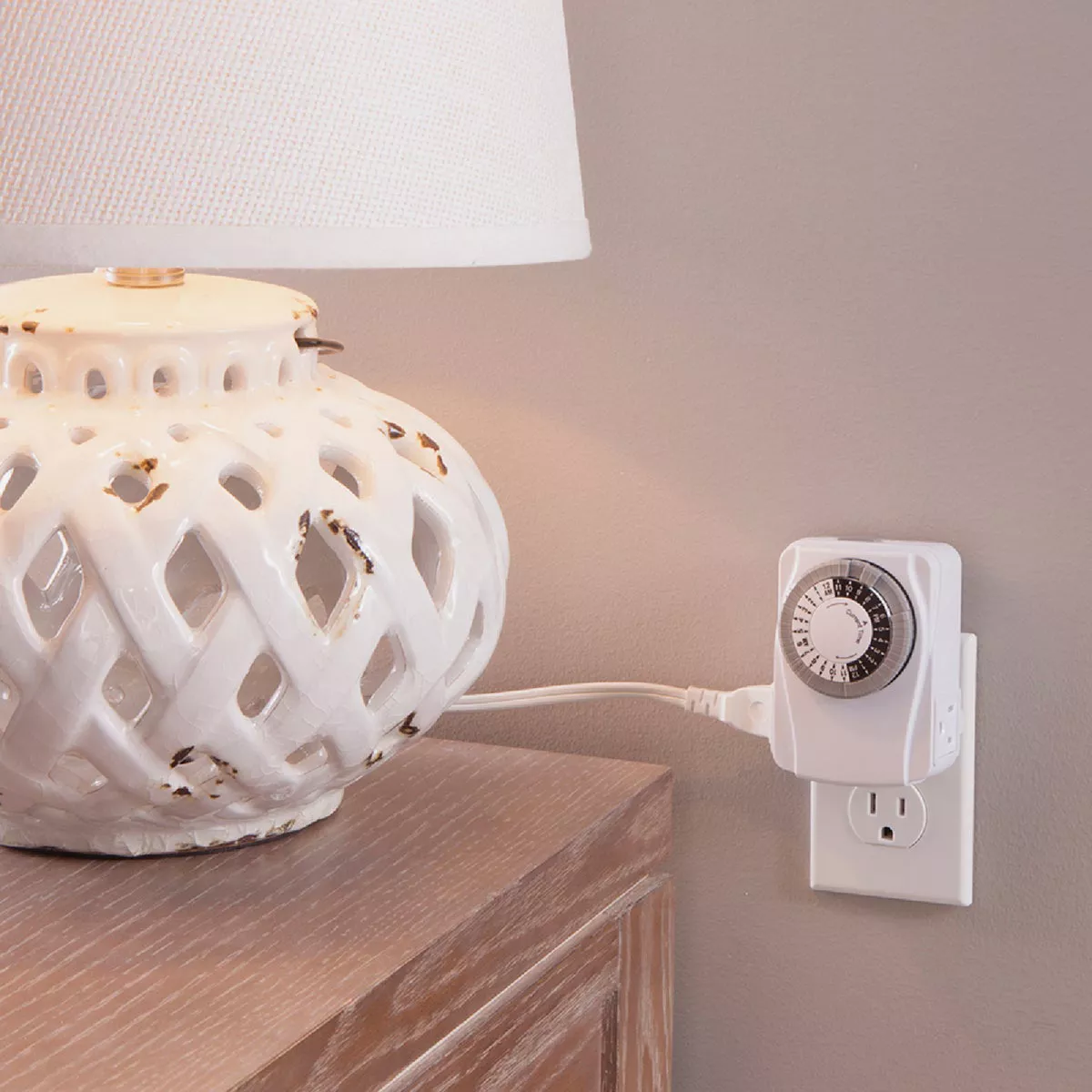 Prime 125V Indoor 24 Hr. Heavy-Duty Electromechanical Timer - photo 3