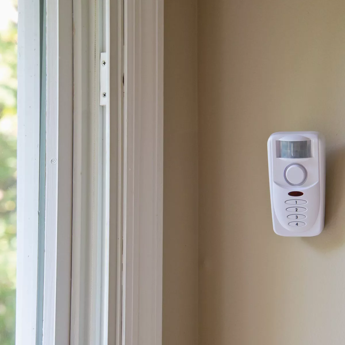 Sabre Motion Alarm with 4 Digit Keypad - photo 2