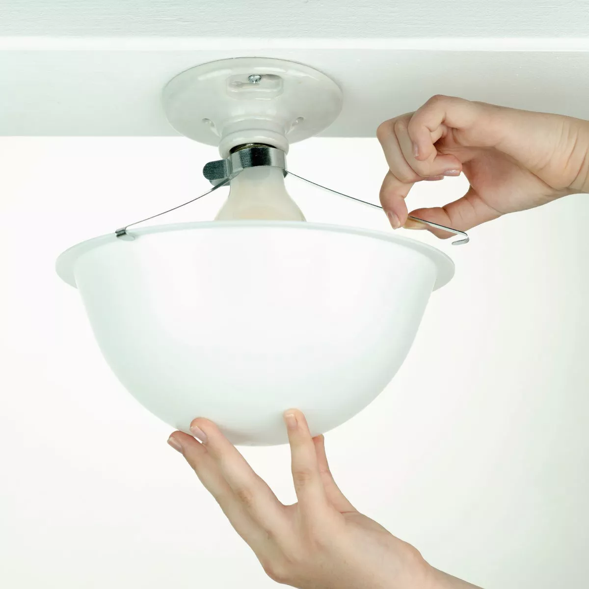 EZ Shade Matte White Clip On Light Bulb Cover - photo 4