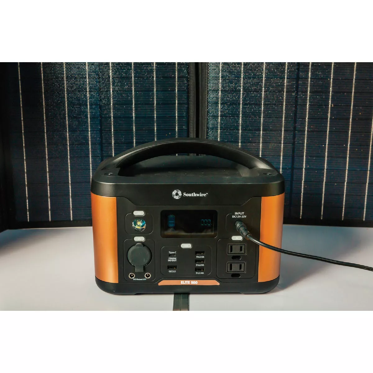 Southwire Elite 500 Series 515W 120V Portable Power Station - photo 2