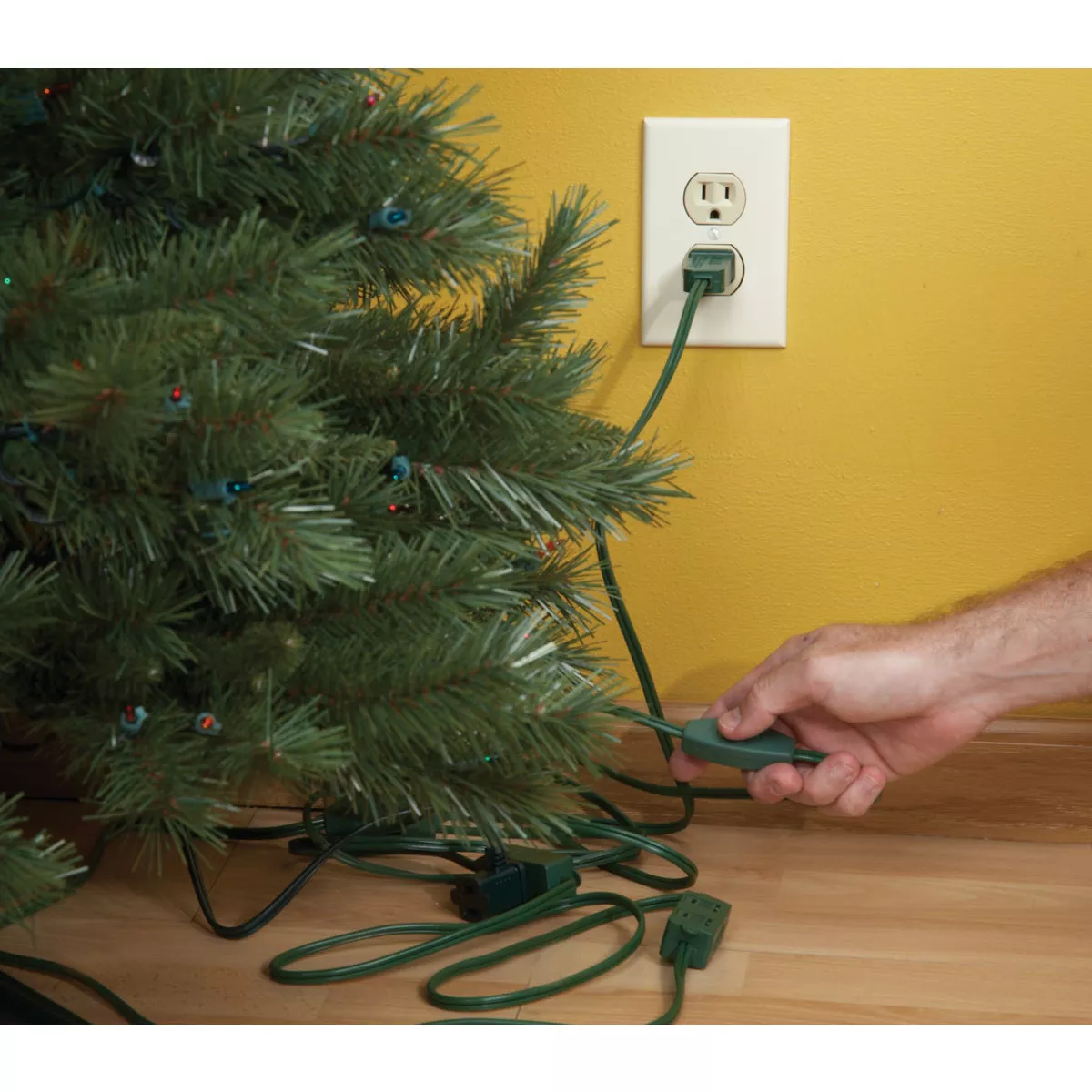 Do it 15 Ft. 18/2 Christmas Tree Extension Cord - photo 2