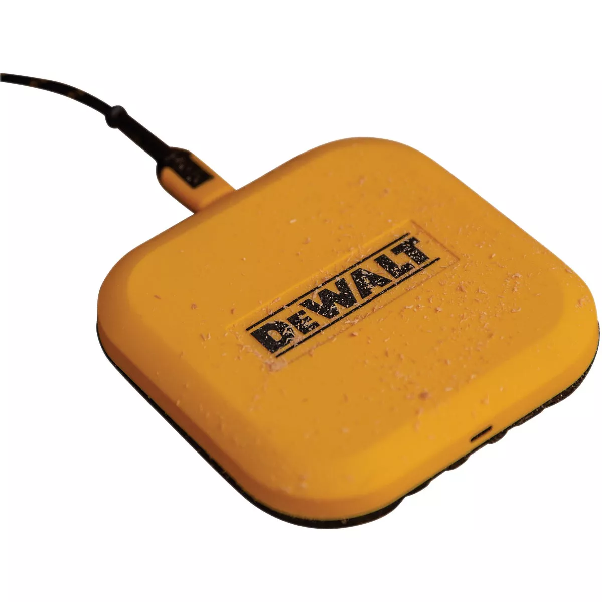 DEWALT Fast Wireless Charging Pad - photo 3