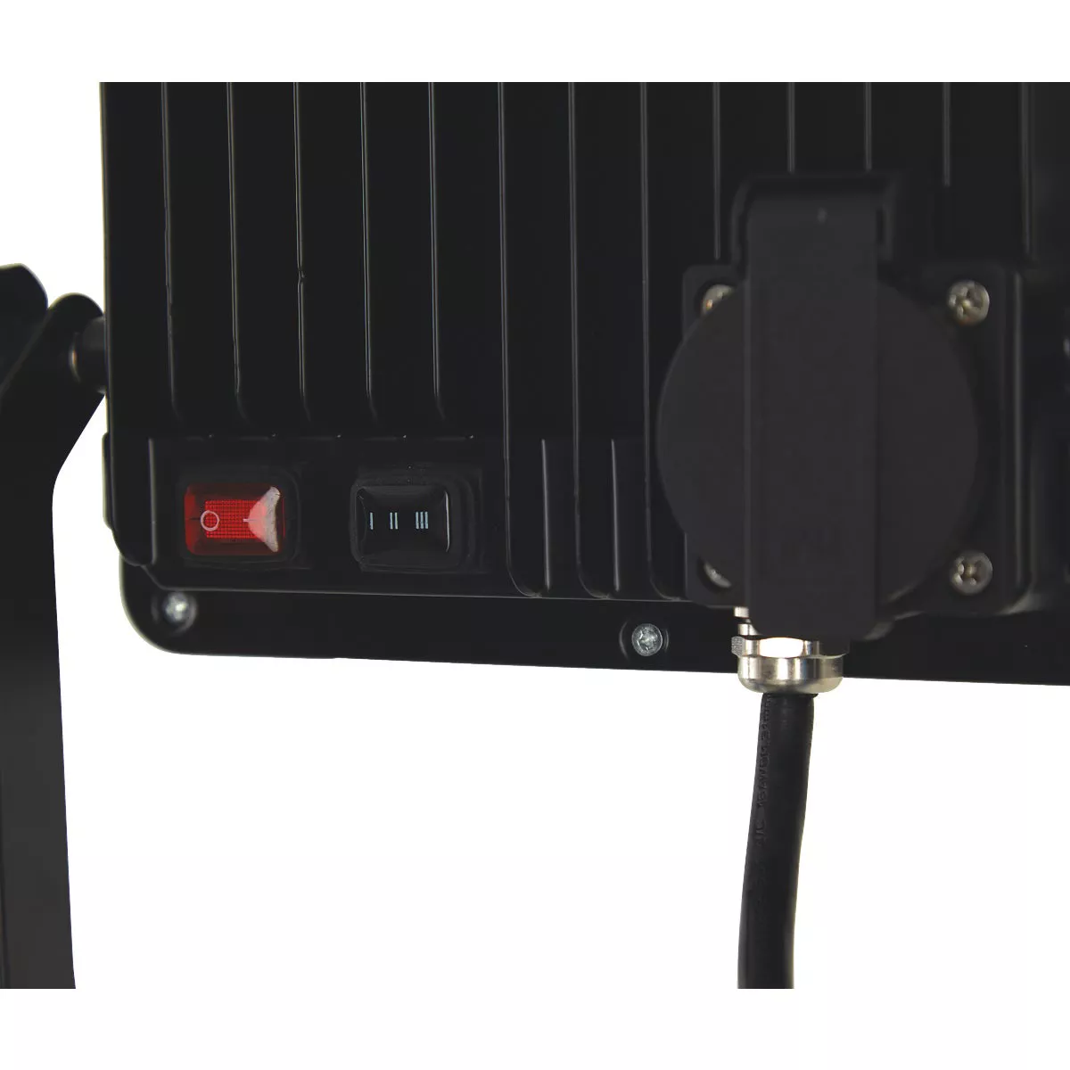 Channellock 24,000 Lm. Dual-Head Tripod Work Light With AC Outlets - photo 6