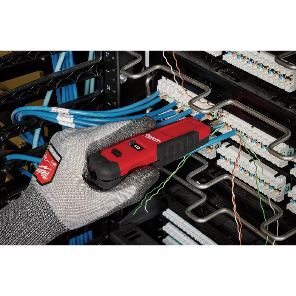 Milwaukee Impact Punchdown Tool - photo 2