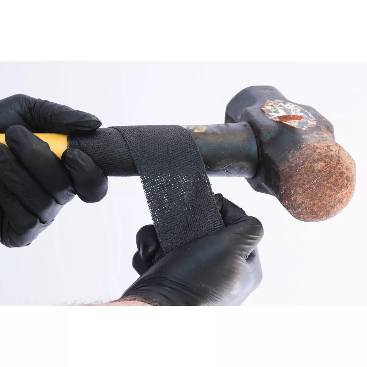 J-B Weld FiberWeld Permanent Repair Cast 2 In. x 36 In. Black Fiberglass Wrap - photo 4