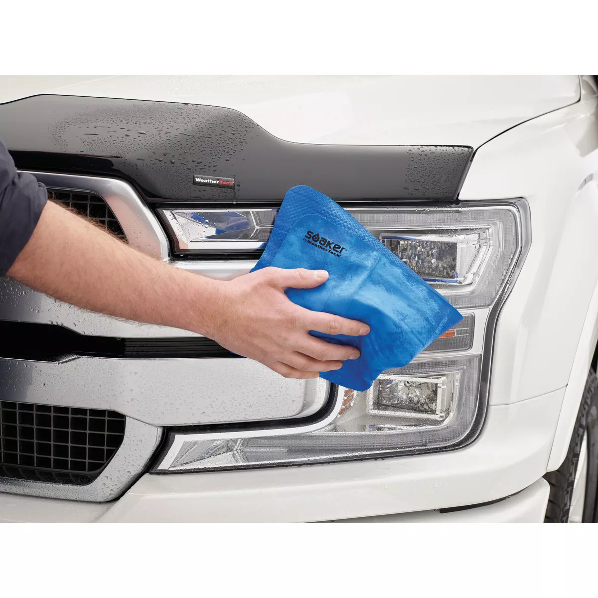 WeatherTech Soaker 17 In. W x 27 In. L Detailing Towel - photo 3