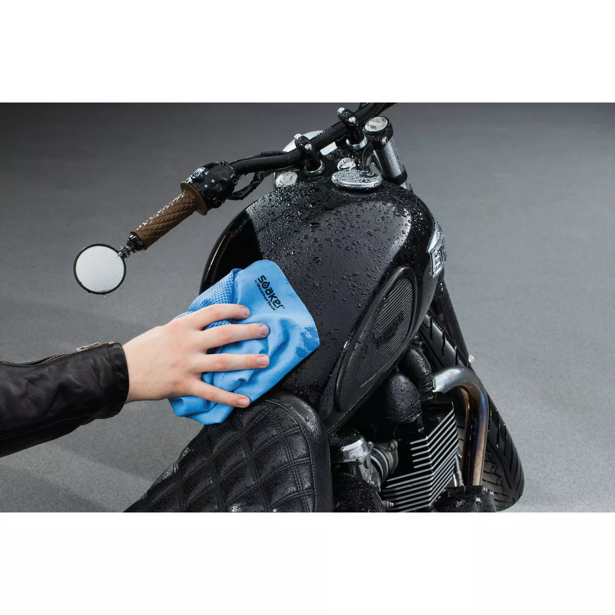 WeatherTech Soaker 17 In. W x 27 In. L Detailing Towel - photo 4