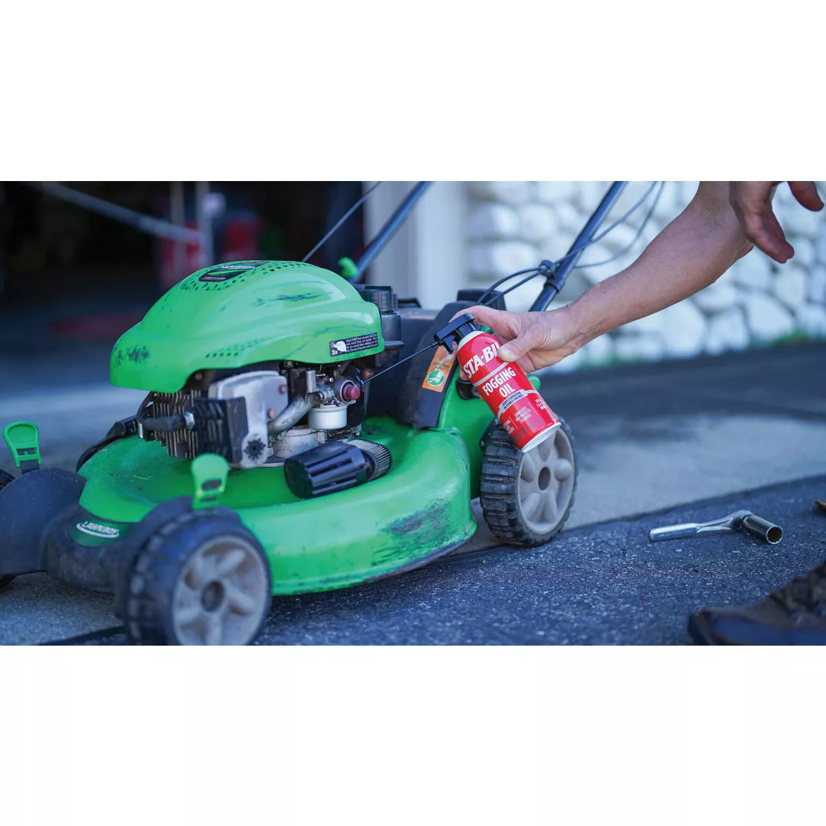 Sta-Bil 12 Oz. Fogging Oil - photo 2